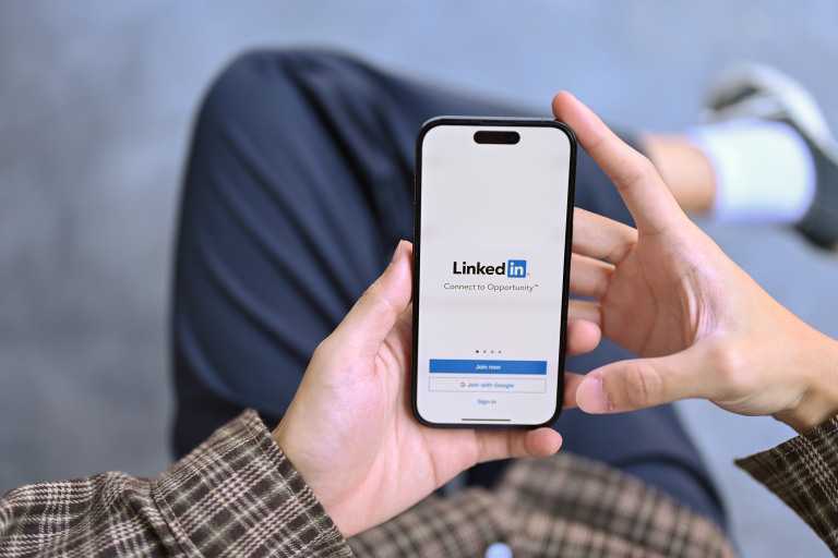 How to Use LinkedIn Lead Gen Forms Properly in 2023